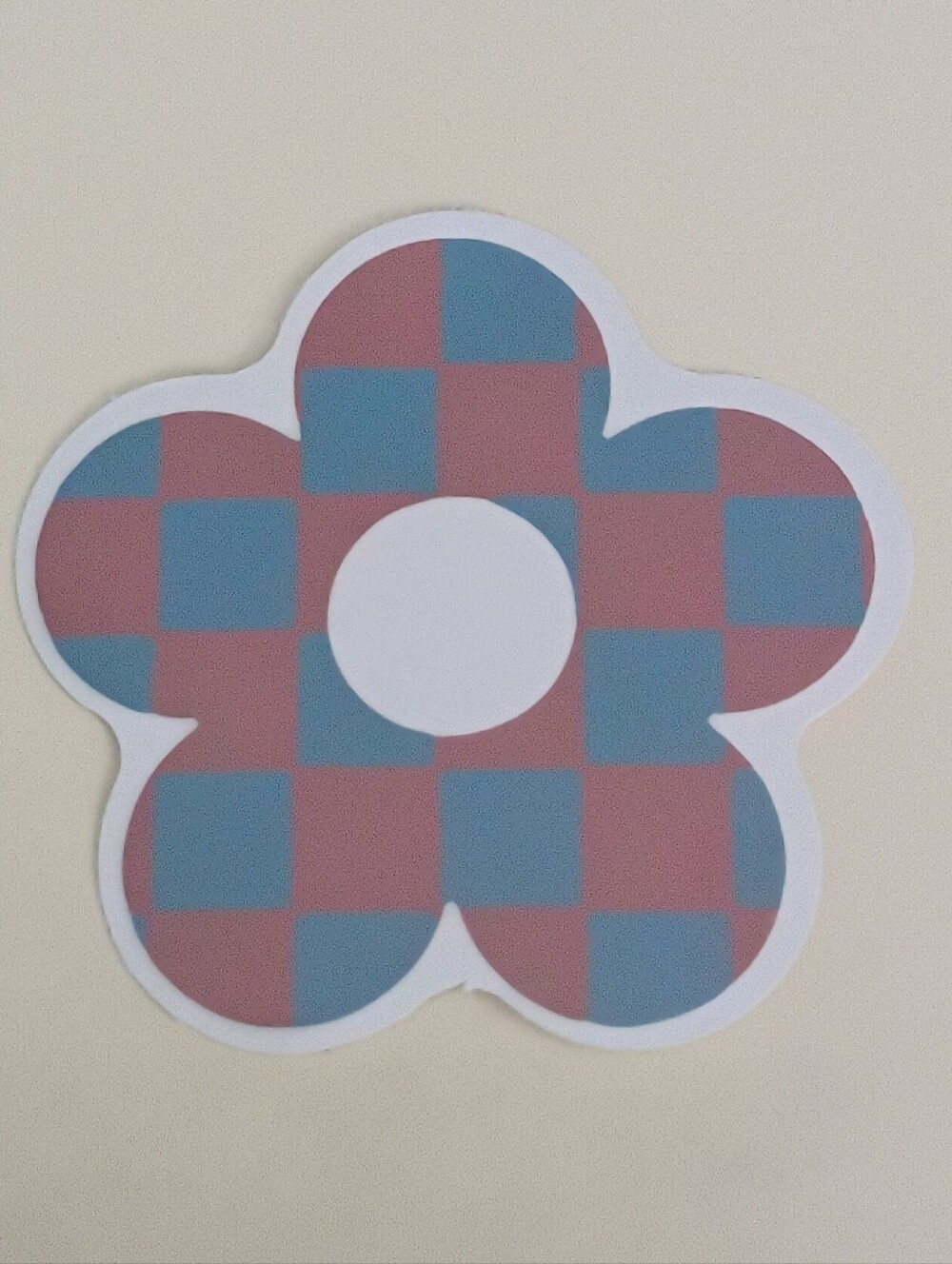 10/$10 Sticker - Checkered Patterned Daisy Flower